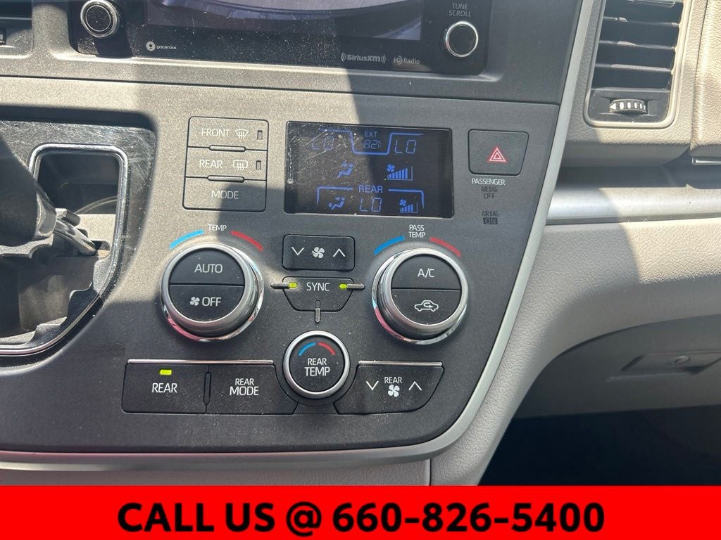 2020 Toyota Sienna LE 7 Passenger