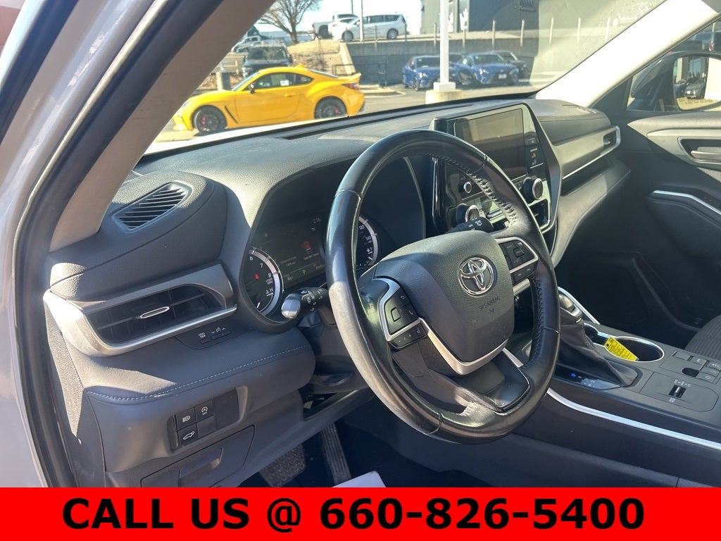 2023 Toyota Highlander LE