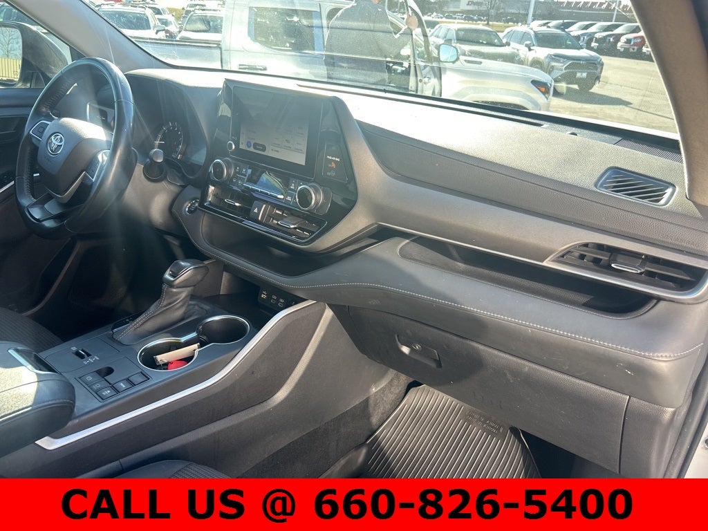 2023 Toyota Highlander LE