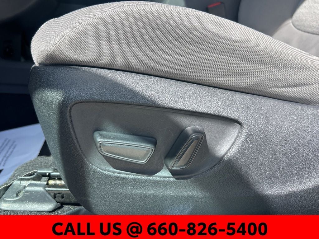 2024 Toyota Sienna LE 8 Passenger