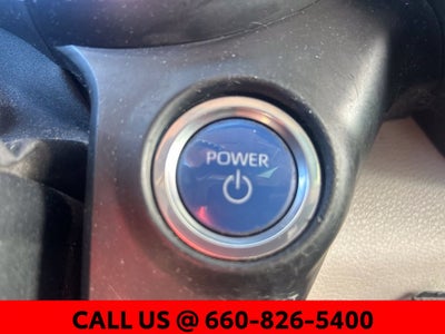 2022 Toyota Sienna LE 8 Passenger