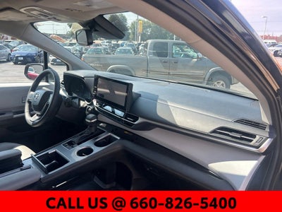 2026 Toyota Sienna XLE 7 Passenger
