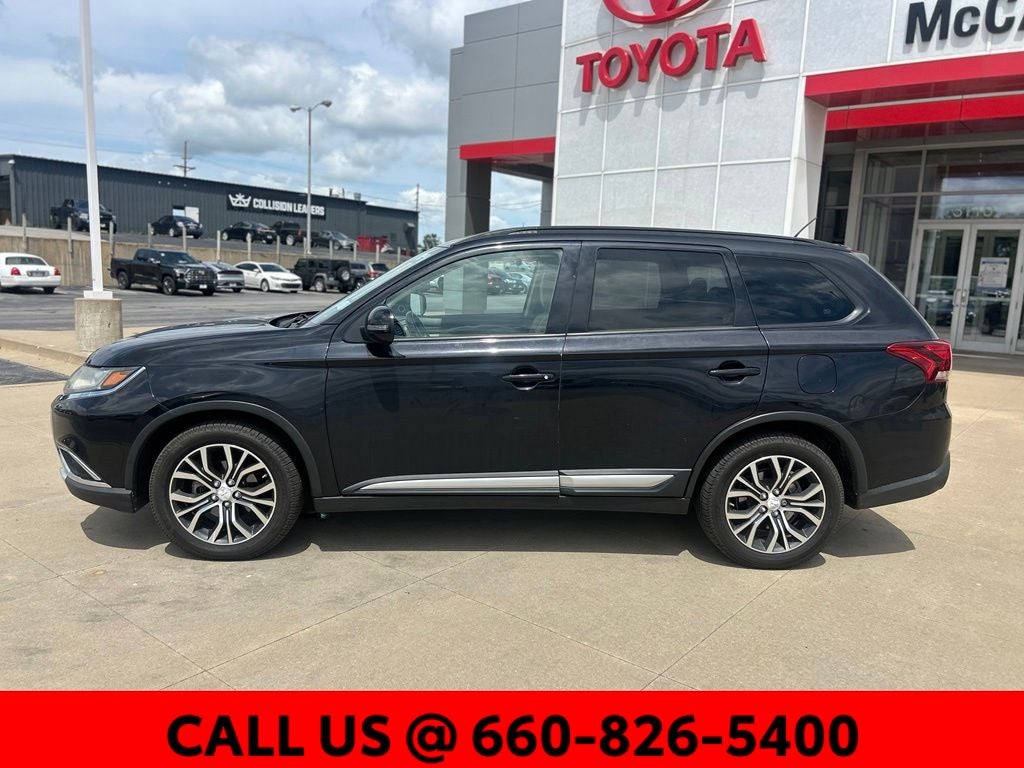 2016 Mitsubishi Outlander SE