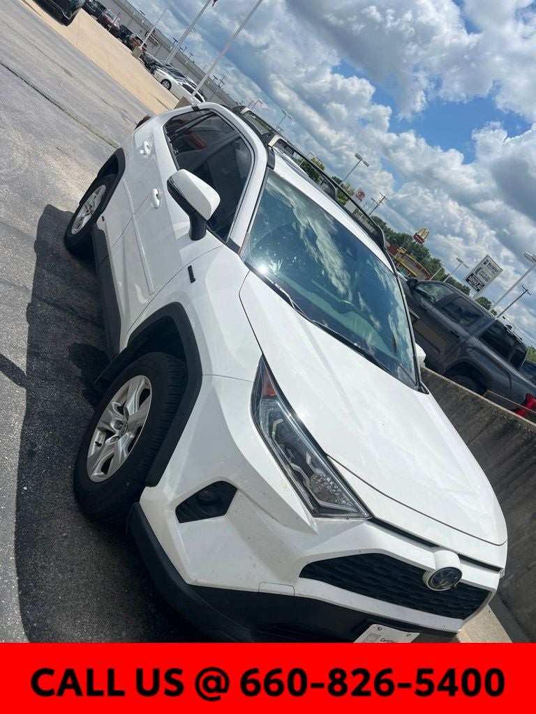 2021 Toyota RAV4 Hybrid XLE