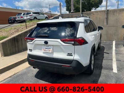 2021 Toyota RAV4 Hybrid XLE