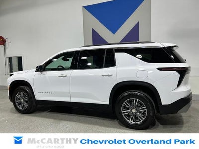 2024 Chevrolet Traverse LT