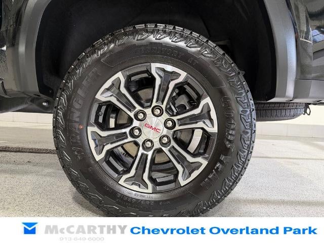 2024 GMC Canyon AT4