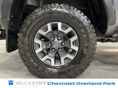 2022 Toyota Tacoma 4WD SR