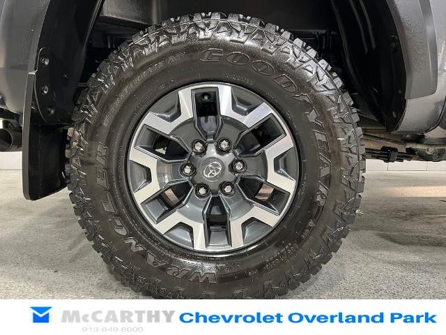 2022 Toyota Tacoma 4WD SR