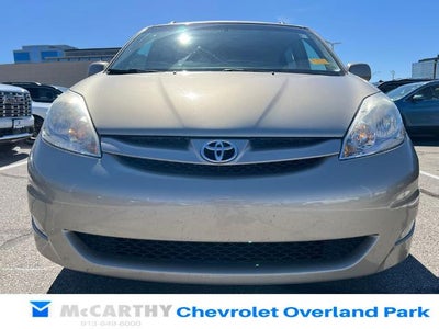2008 Toyota Sienna XLE