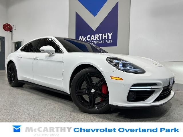 2018 Porsche Panamera Turbo