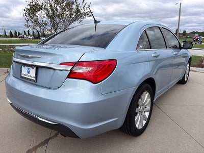 2014 Chrysler 200 Touring