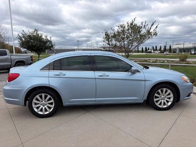 2014 Chrysler 200 Touring