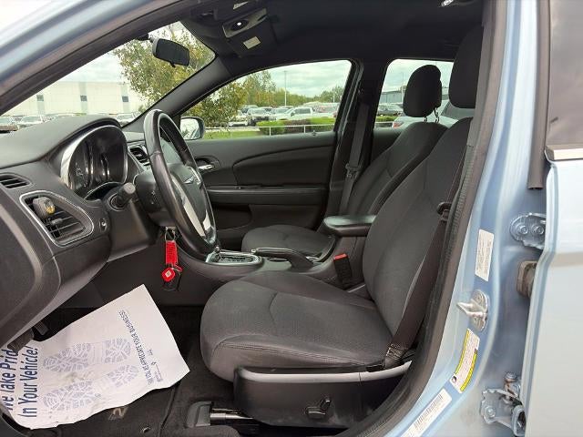 2014 Chrysler 200 Touring