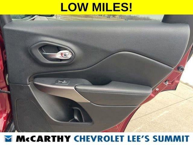 2019 Jeep Cherokee Latitude