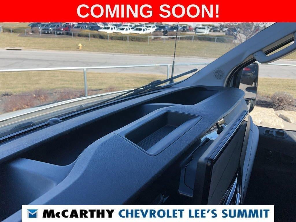 2023 Ford Transit Passenger Wagon XL