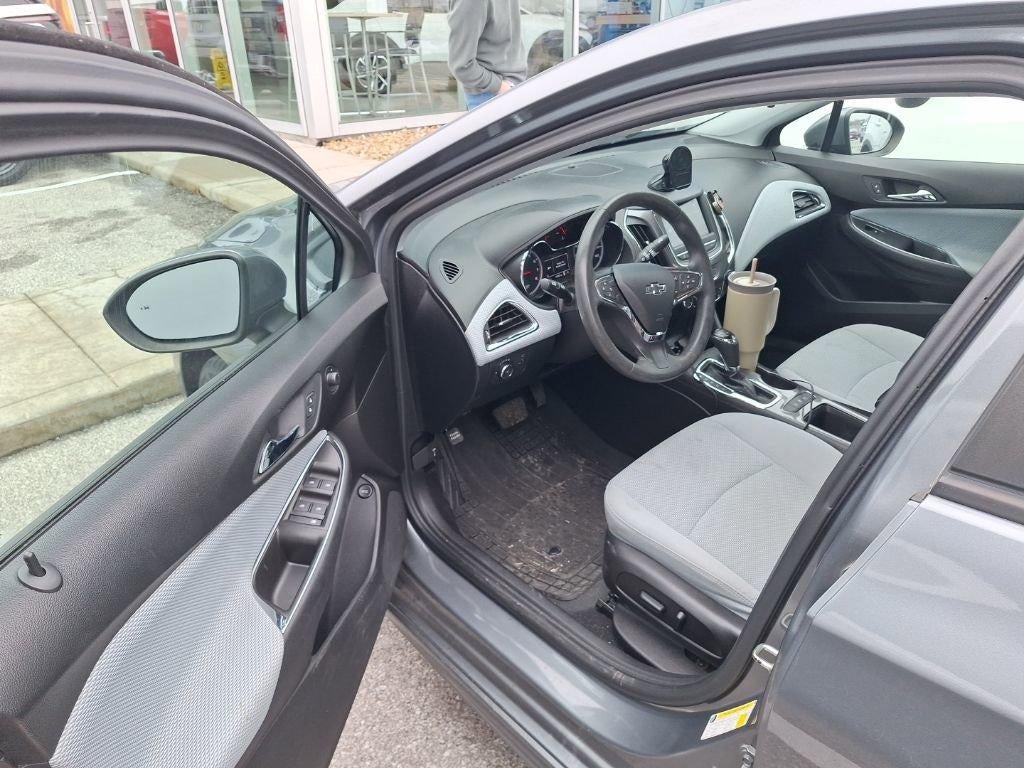 2019 Chevrolet Cruze LT