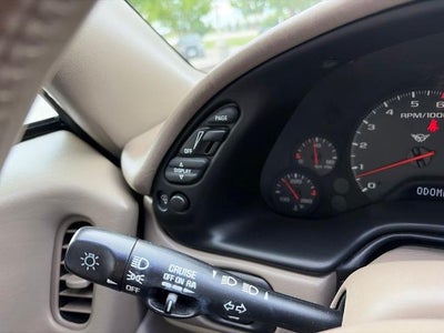 2004 Chevrolet Corvette Base