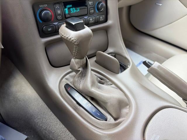 2004 Chevrolet Corvette Base