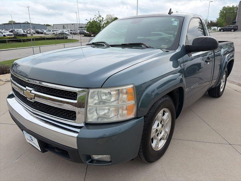 2007 Chevrolet Silverado 1500 LT w/1LT