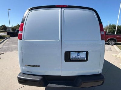 2025 Chevrolet Express Cargo Base