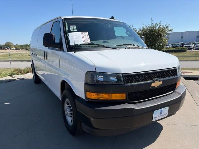 2025 Chevrolet Express Cargo Base