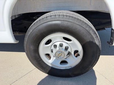 2025 Chevrolet Express Cargo Base