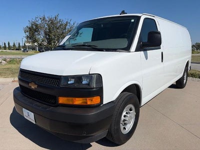 2025 Chevrolet Express Cargo Base