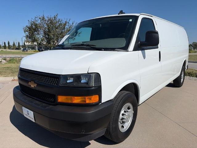 2025 Chevrolet Express Cargo Base