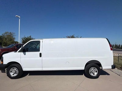 2025 Chevrolet Express Cargo Base
