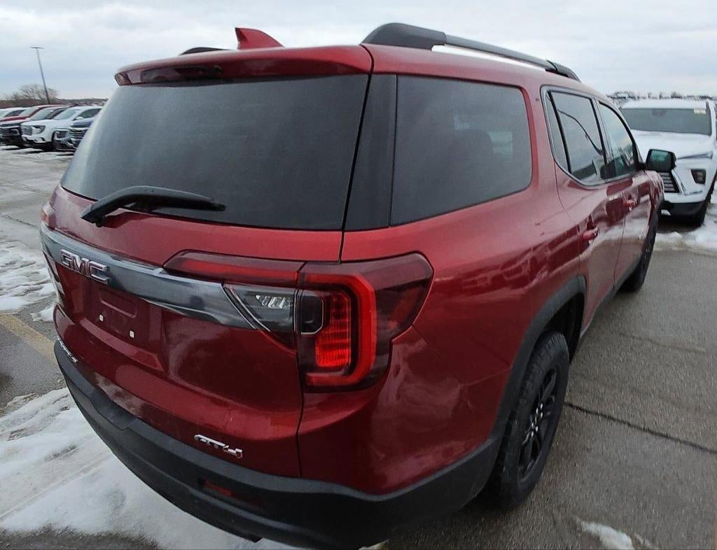2023 GMC Acadia AT4