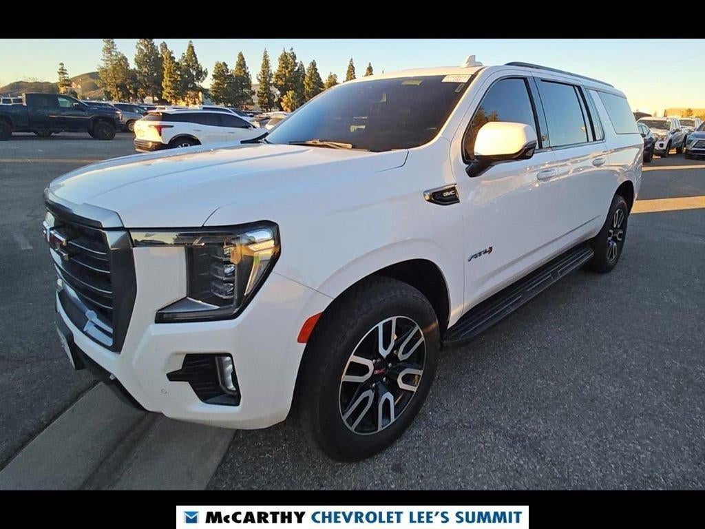 2022 GMC Yukon XL AT4