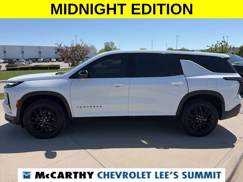 2024 Chevrolet Traverse LS