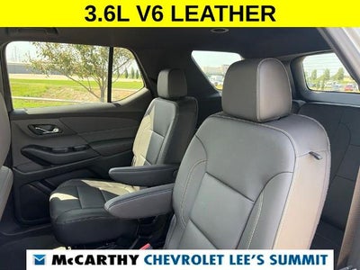 2023 Chevrolet Traverse LT Leather