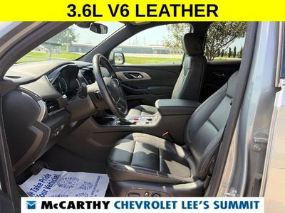2023 Chevrolet Traverse LT Leather