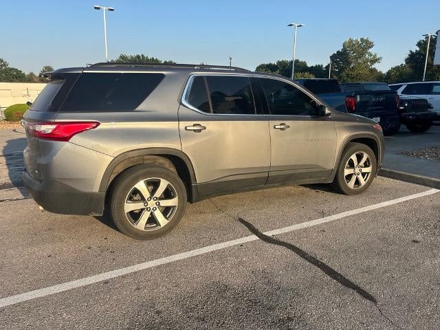 2021 Chevrolet Traverse LT Leather