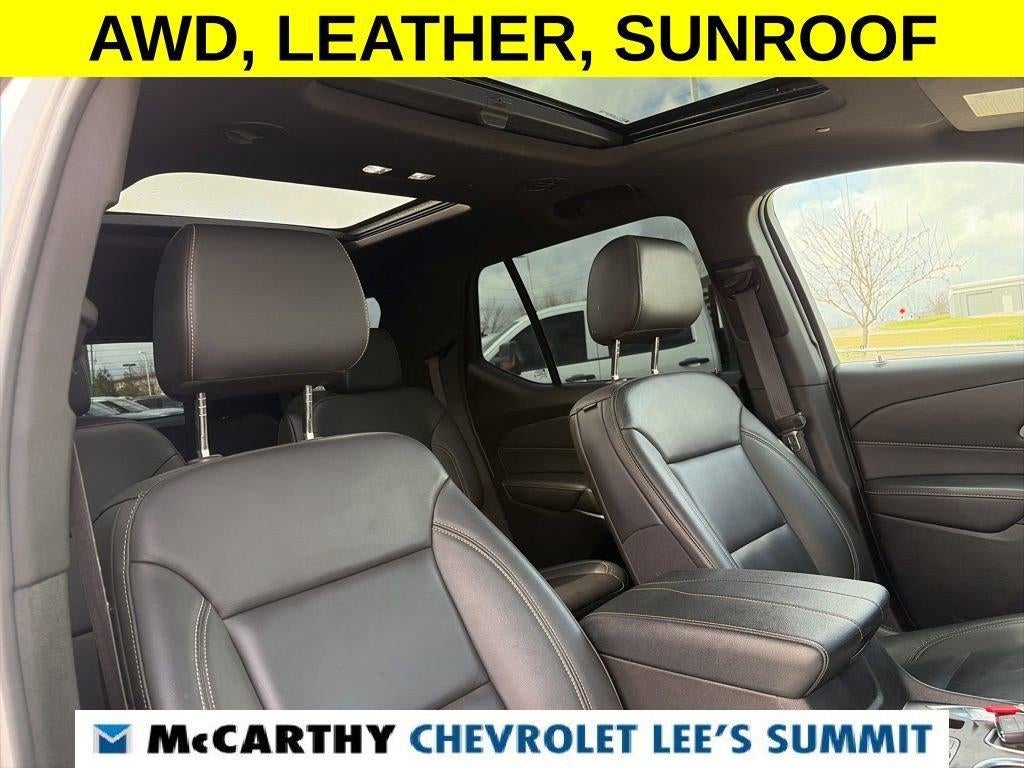 2022 Chevrolet Traverse LT Leather