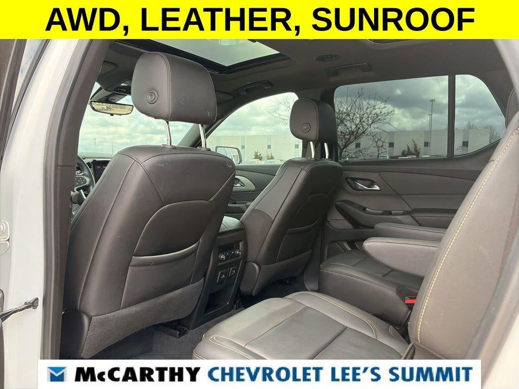 2022 Chevrolet Traverse LT Leather