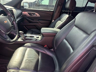 2022 Chevrolet Traverse LT Leather