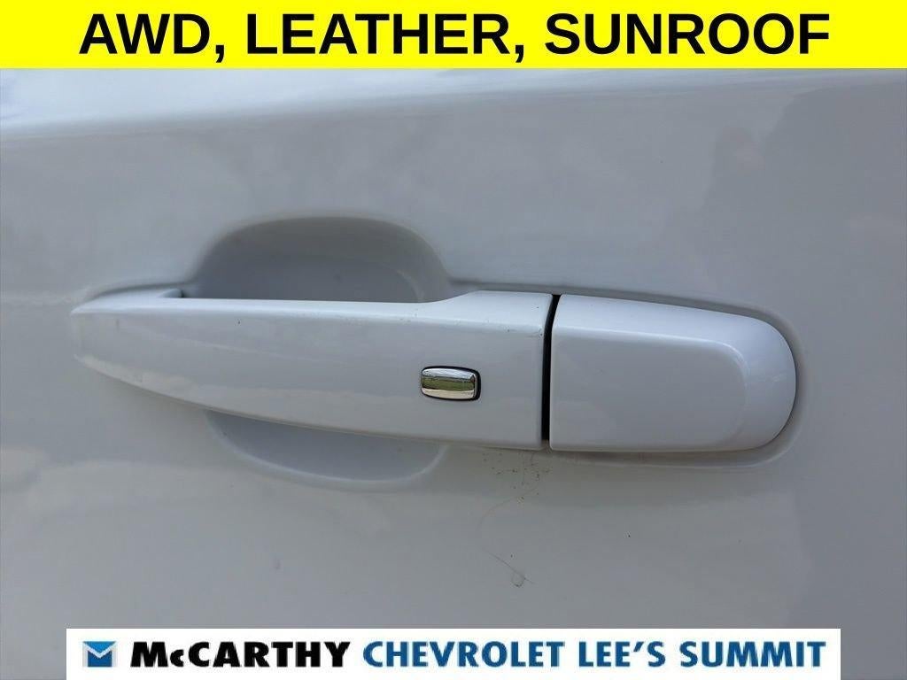 2022 Chevrolet Traverse LT Leather