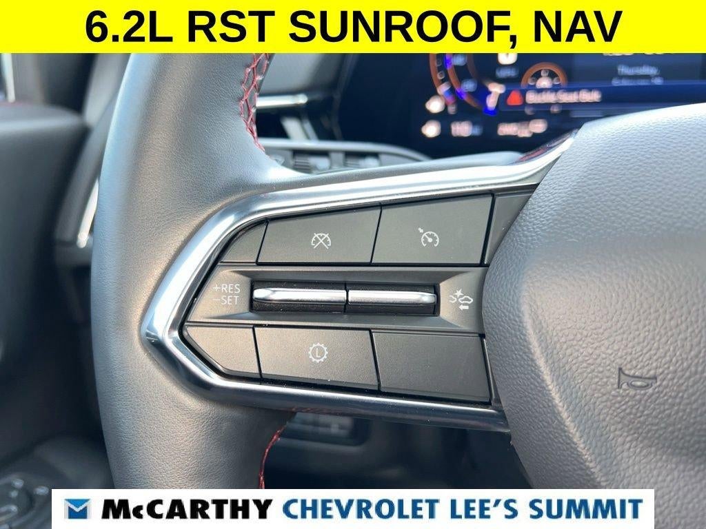 2025 Chevrolet Suburban RST