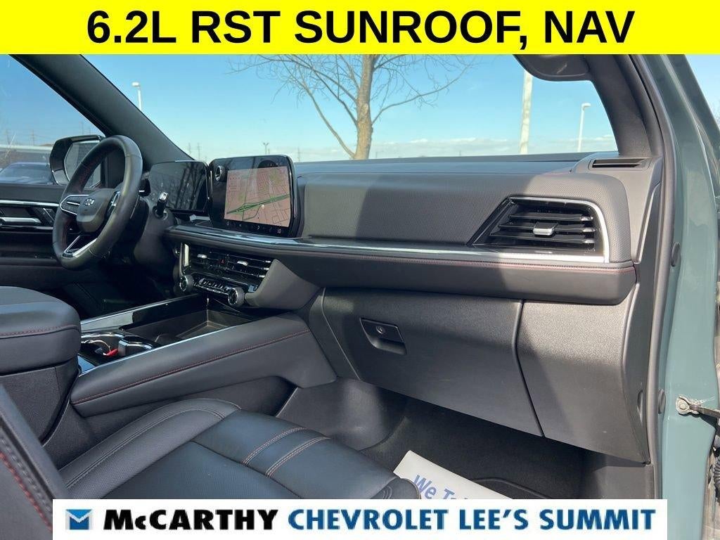 2025 Chevrolet Suburban RST