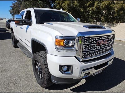 2019 GMC Sierra 2500 HD Denali