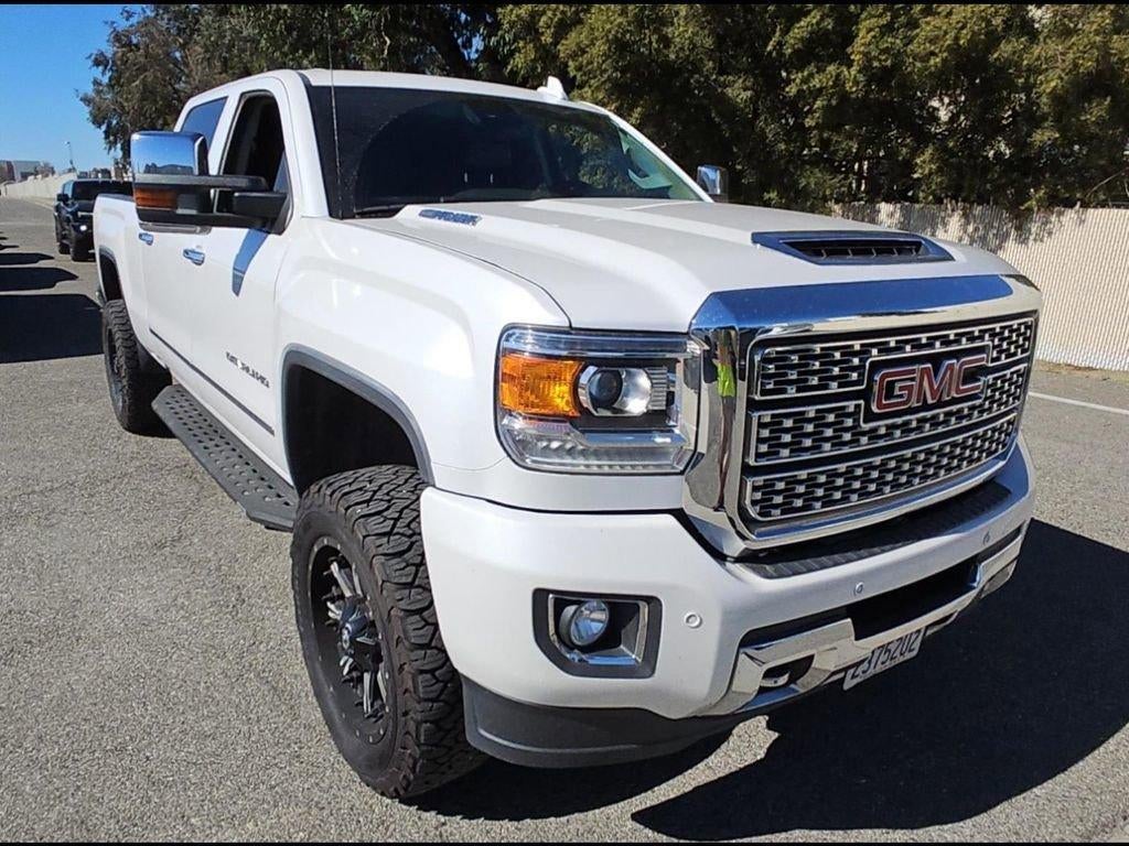 2019 GMC Sierra 2500 HD Denali