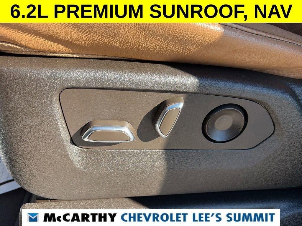 2022 Cadillac Escalade ESV Premium Luxury