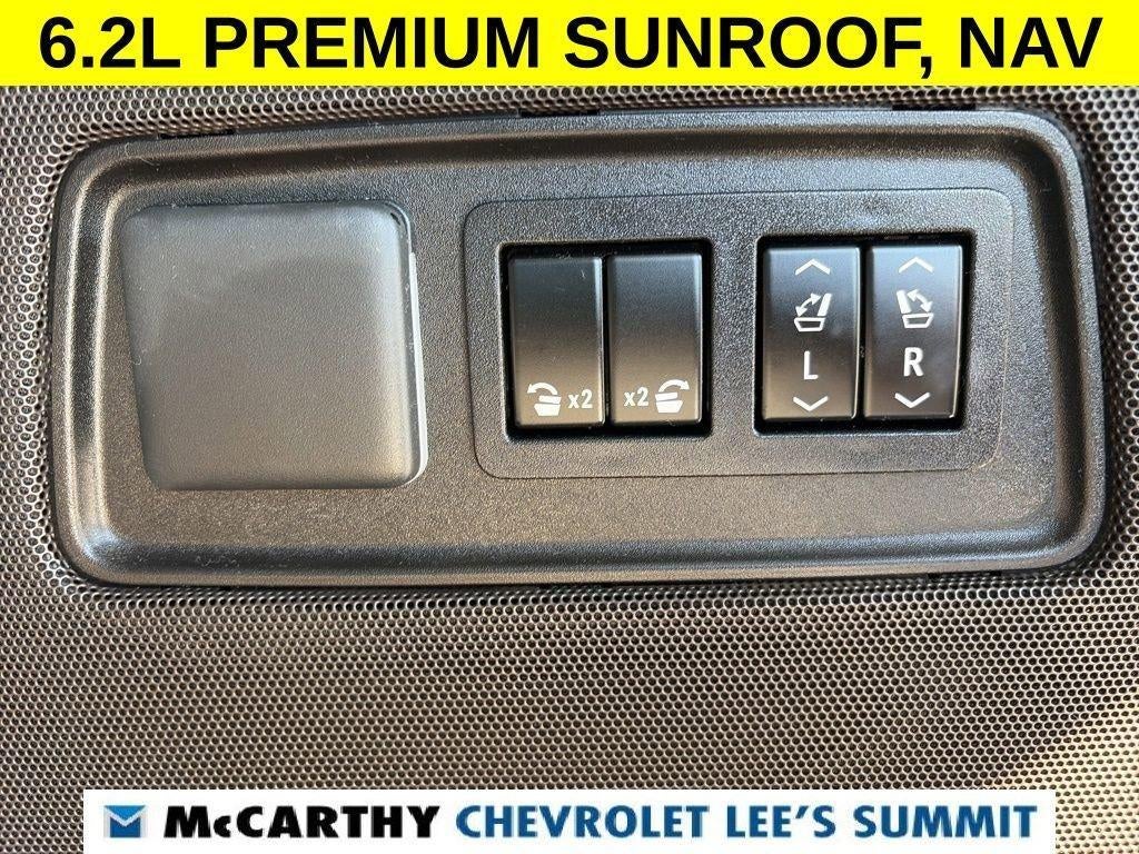 2022 Cadillac Escalade ESV Premium Luxury