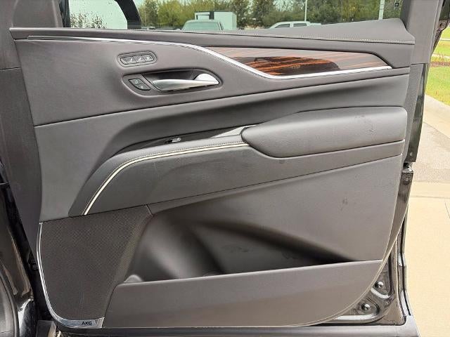 2023 Cadillac Escalade ESV 4WD Premium Luxury