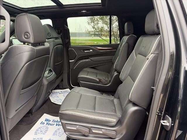 2023 Cadillac Escalade ESV 4WD Premium Luxury