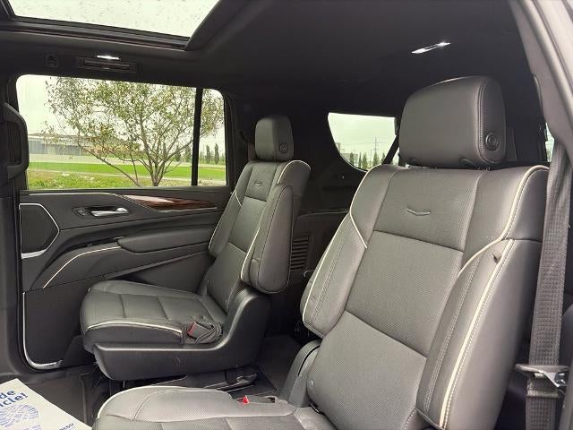 2023 Cadillac Escalade ESV 4WD Premium Luxury