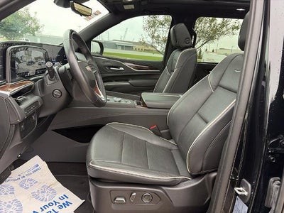2023 Cadillac Escalade ESV 4WD Premium Luxury